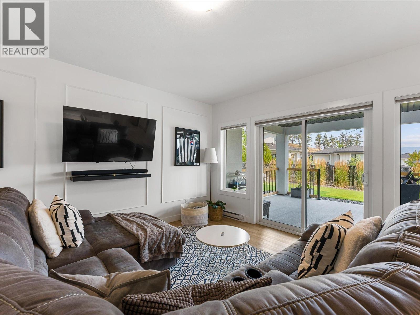 208 Skyland Drive Property Photo 45