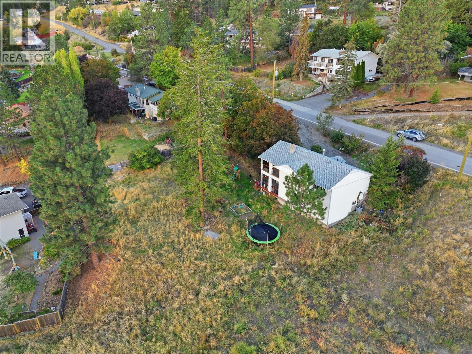 1202 Crestwood Drive Property Photo 38