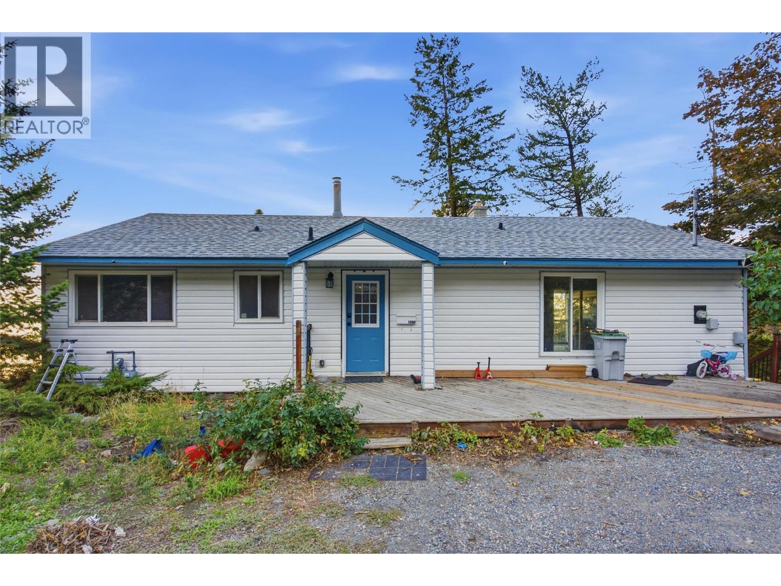 1202 Crestwood Drive Property Photo 40