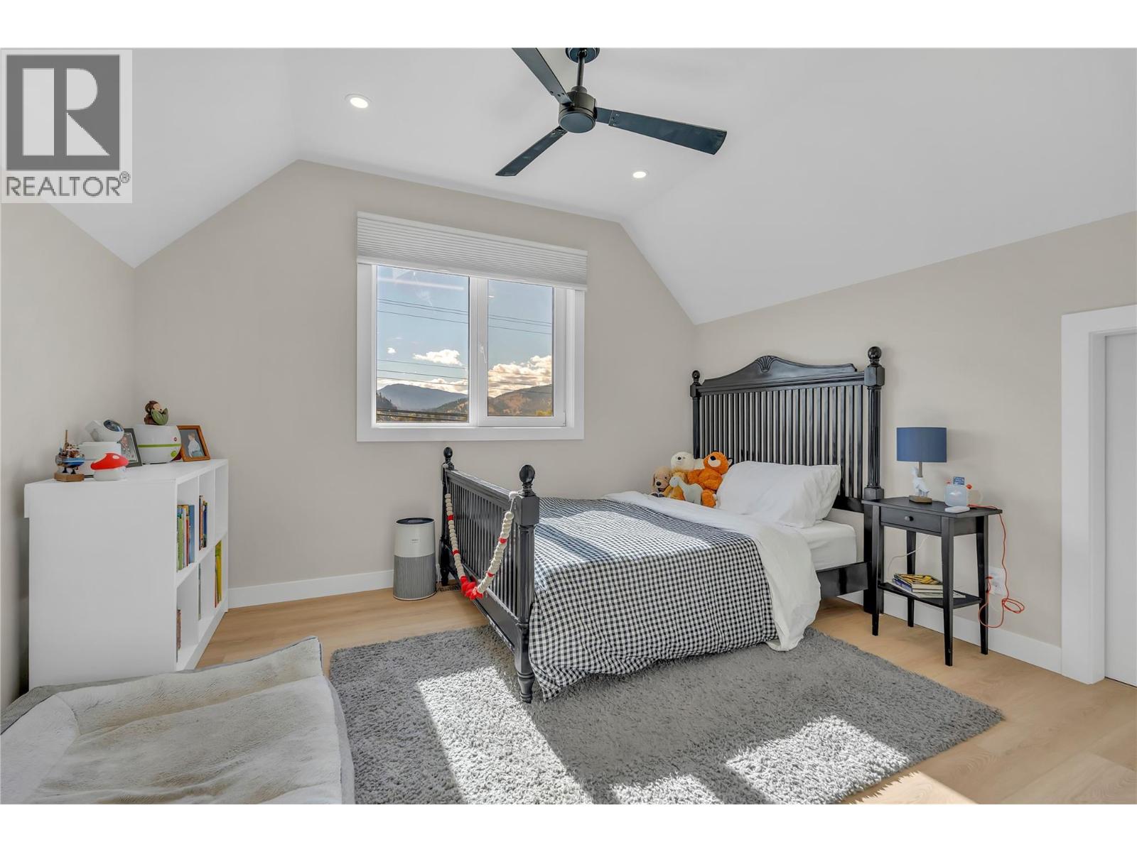 9294 Jones Flat Road Property Photo 37