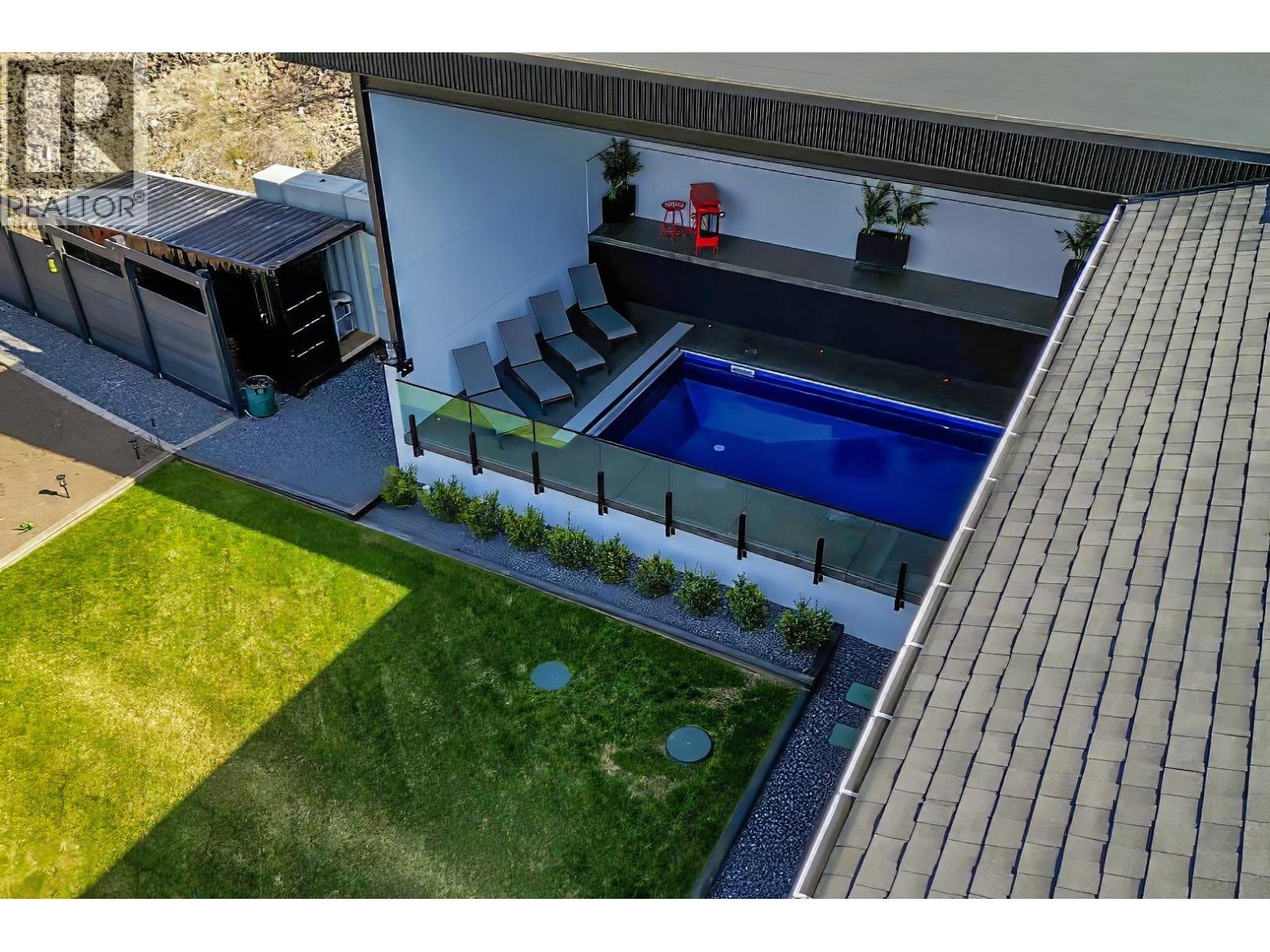 2875 Shayler Road Property Photo 3