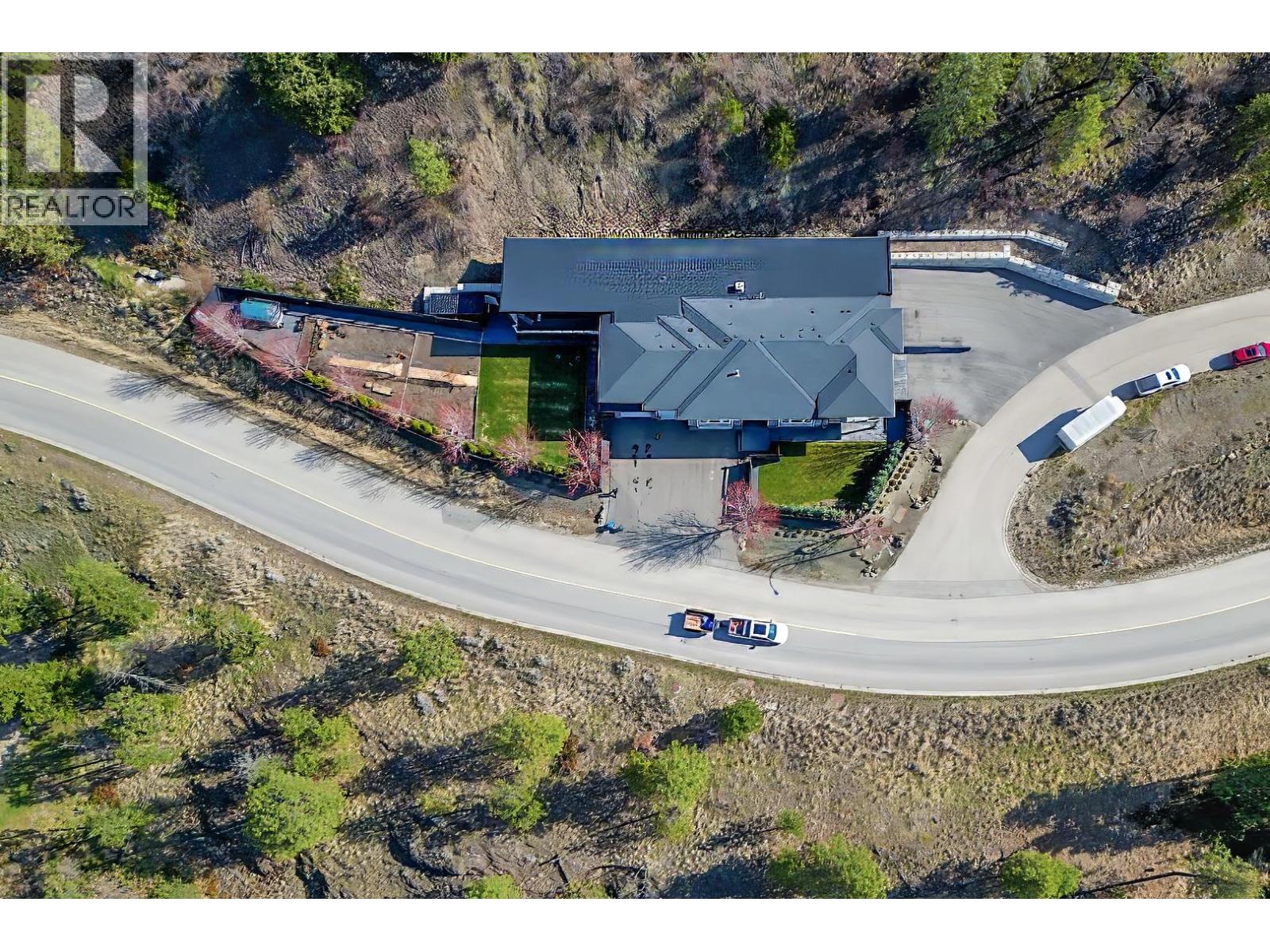 2875 Shayler Road Property Photo 4