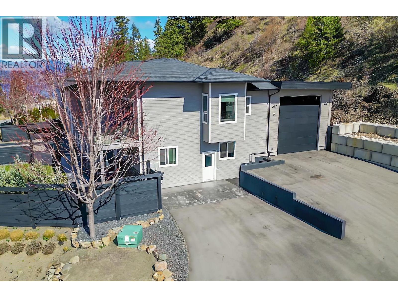 2875 Shayler Road Property Photo 8