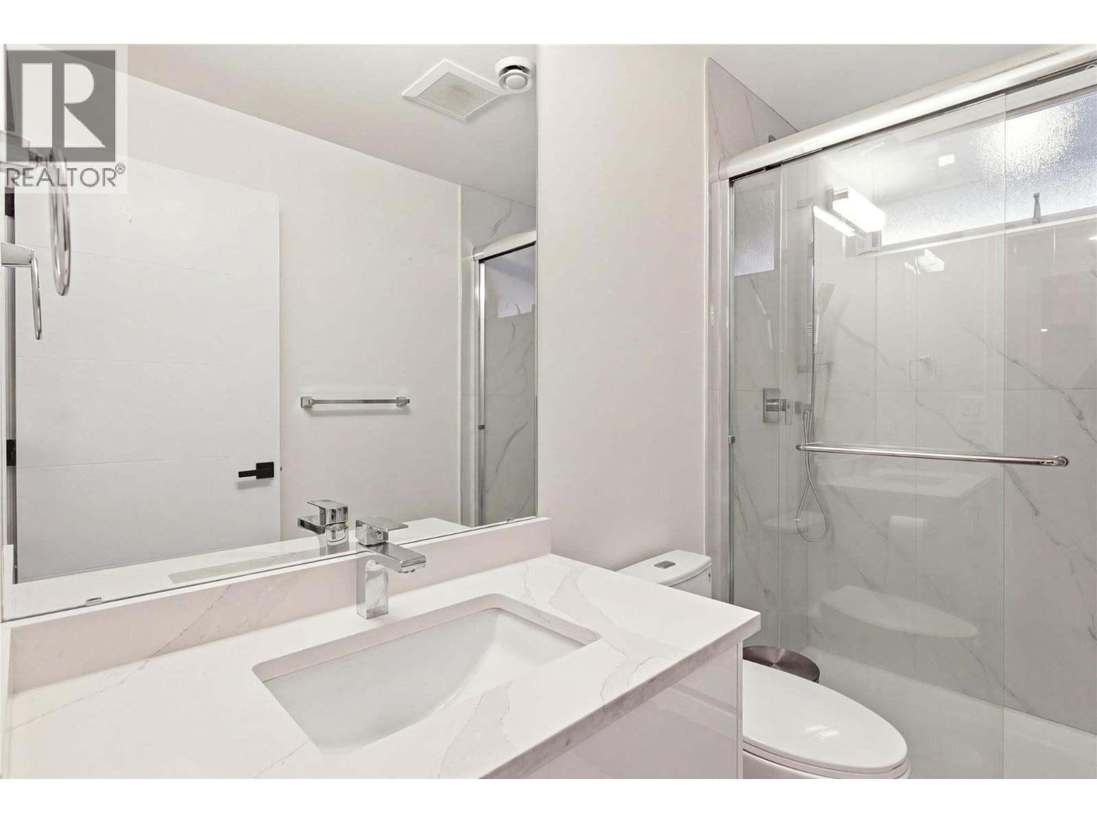 647 Deans Drive Property Photo 39
