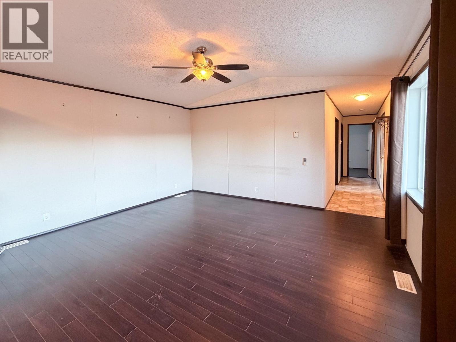 4821 Crescentwood Drive Property Photo 10