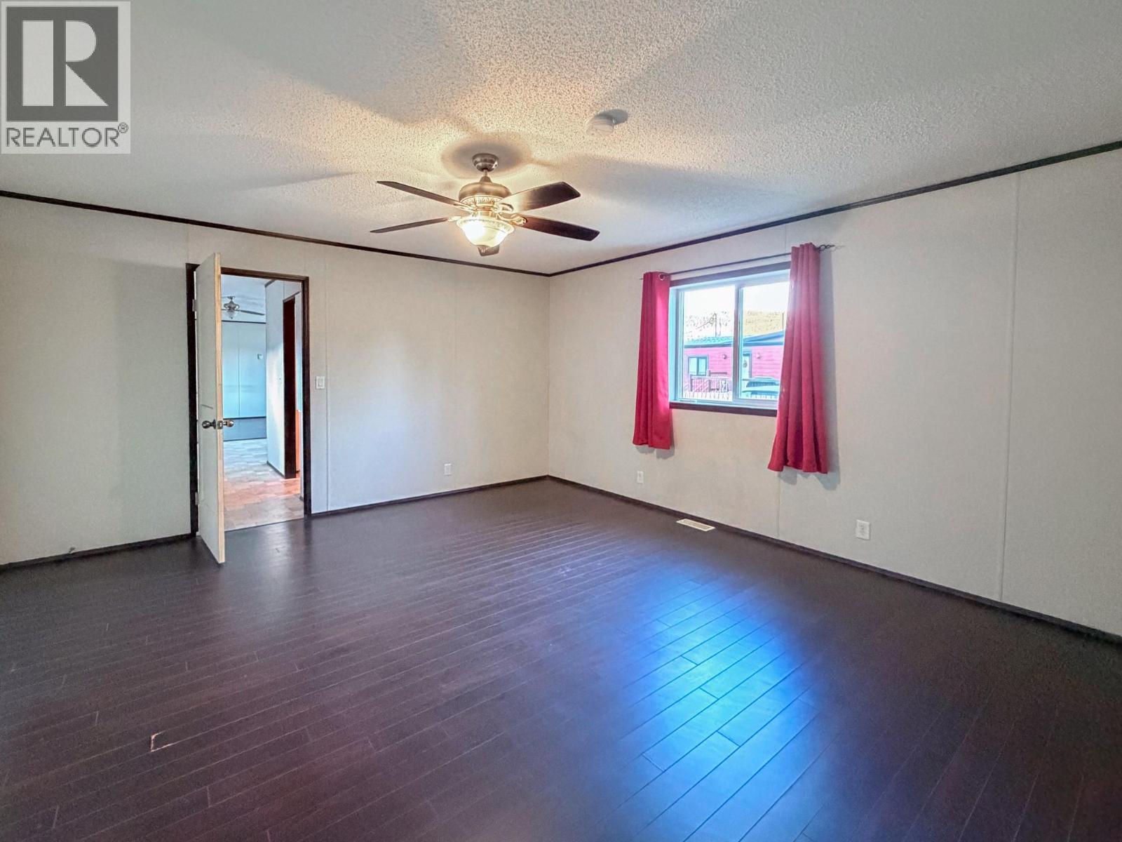 4821 Crescentwood Drive Property Photo 17