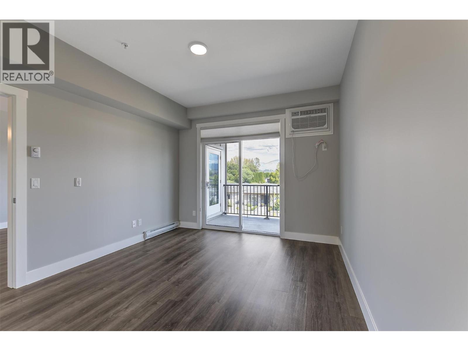 3090 Burtch Road Unit# 212 Property Photo 19