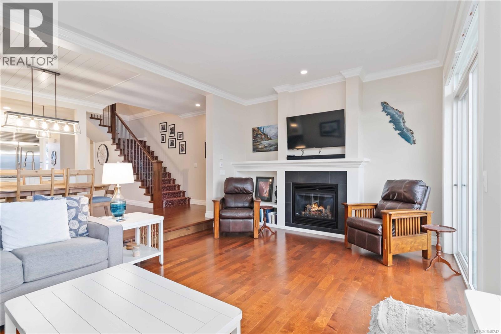 3 6995 Nordin Rd Property Photo 11