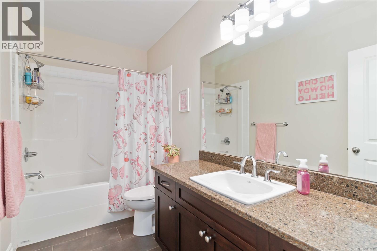 3 6995 Nordin Rd Property Photo 54