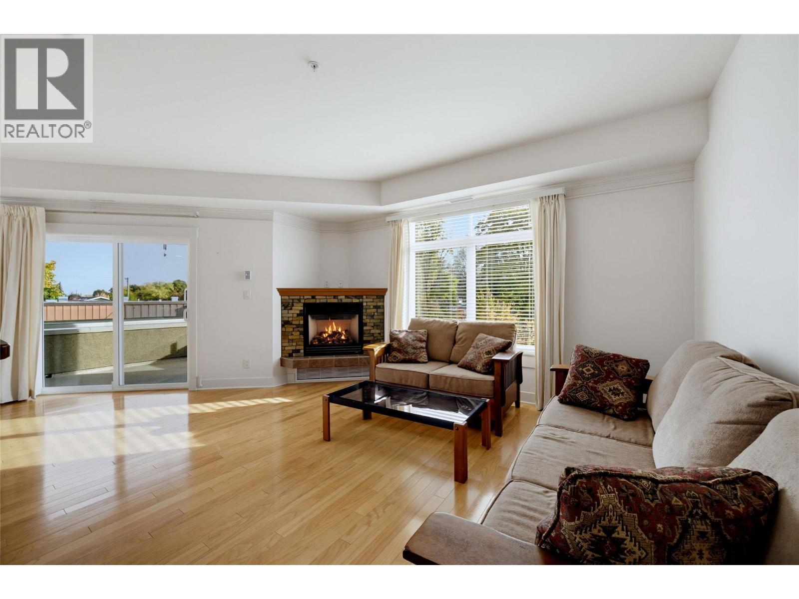 611 Shuswap Street Sw Unit# 202 Property Photo 2