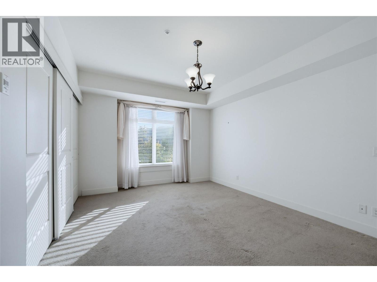 611 Shuswap Street Sw Unit# 202 Property Photo 21