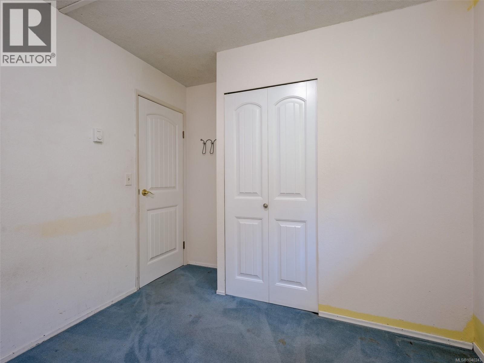 10040 Wisteria Pl Property Photo 17
