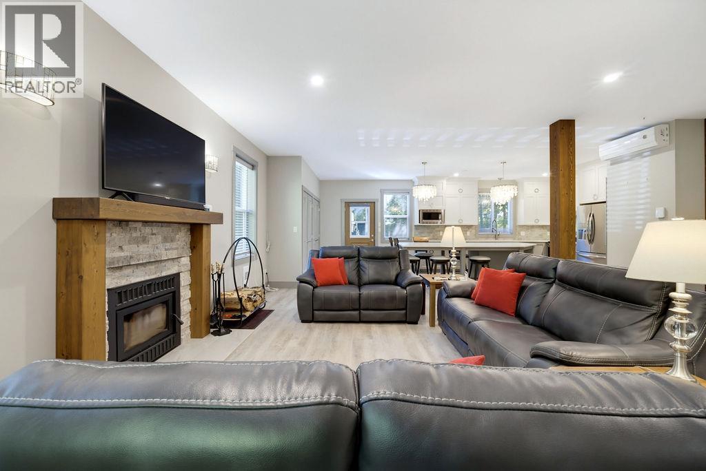 686 Swanbeach Road Property Photo 18