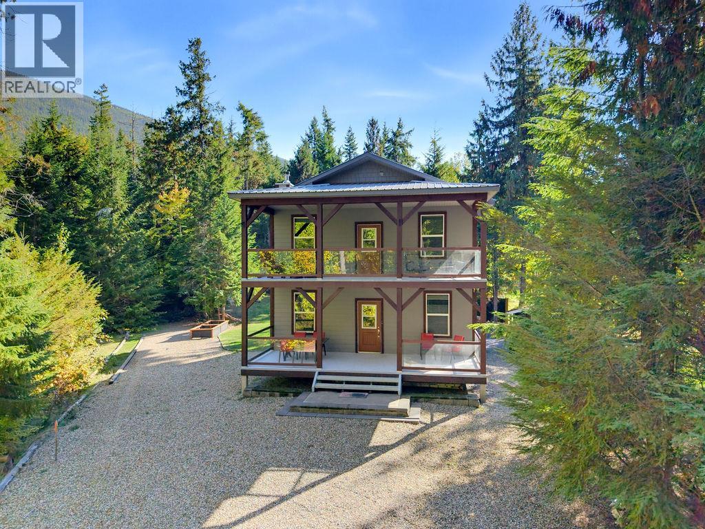 686 Swanbeach Road Property Photo 36