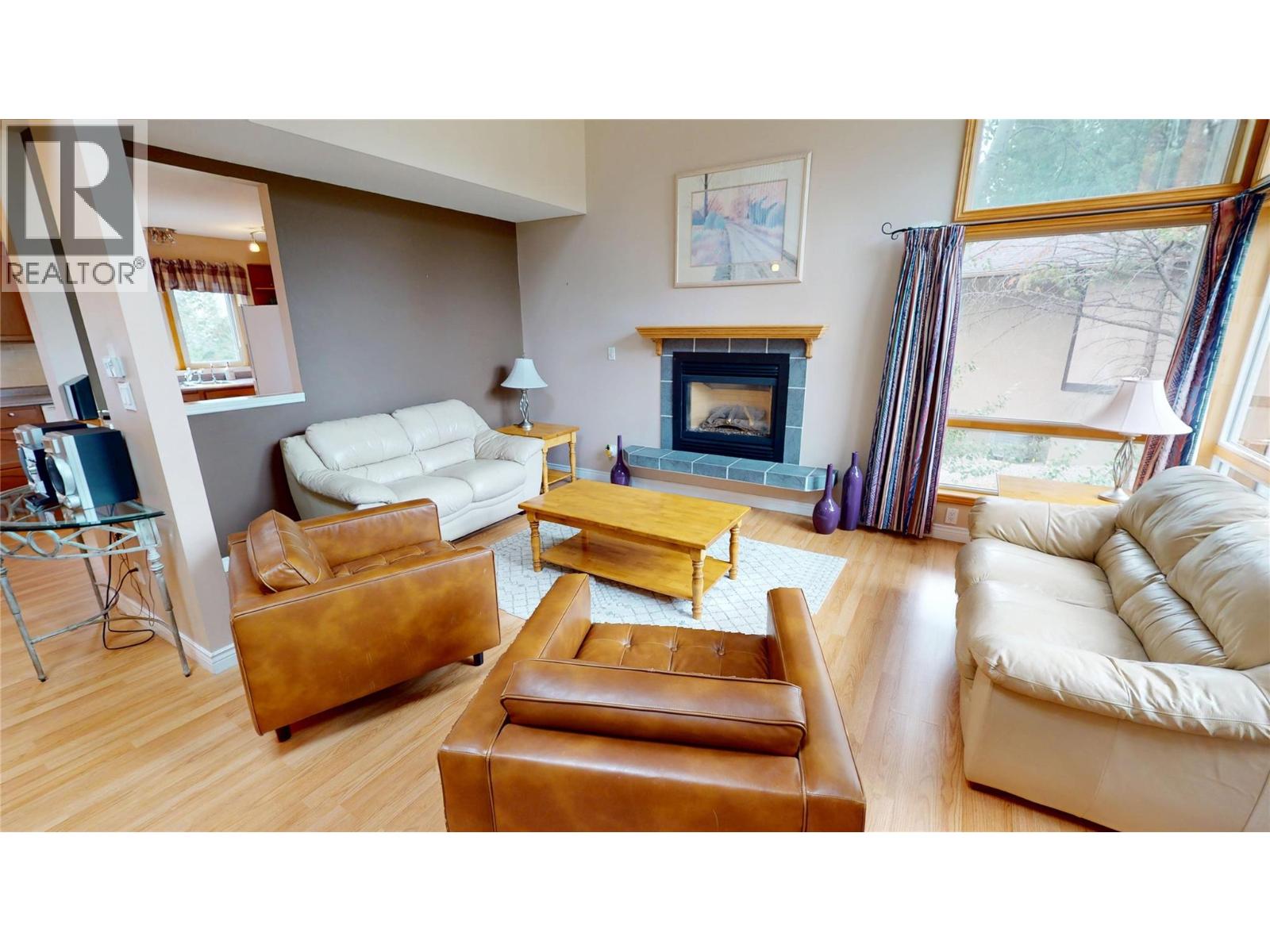 4978 Timberside Place Property Photo 4