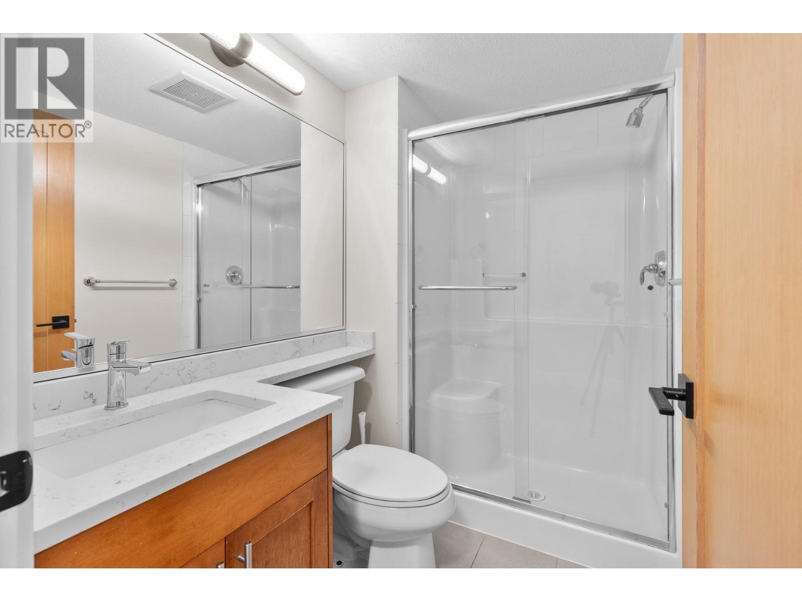 1083 Sunset Drive Unit# 211 Property Photo 25