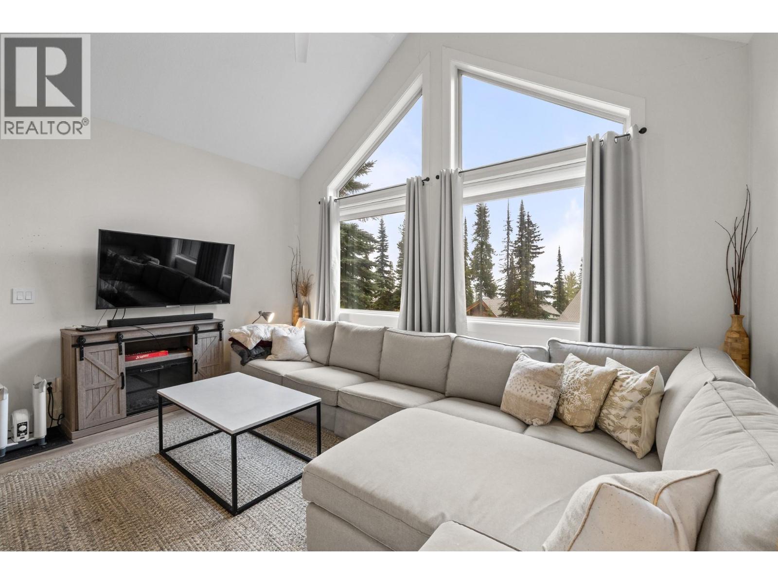 5977 Snow Pines Crescent Unit# 116c Property Photo 5