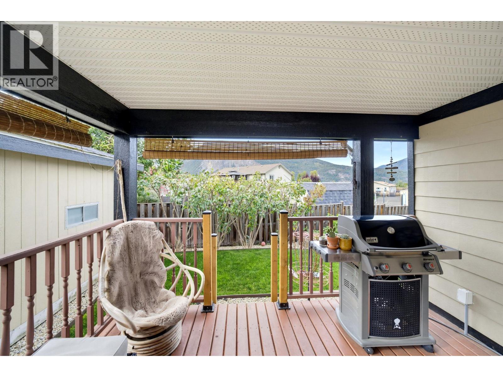 7241 46 Street Ne Property Photo 39