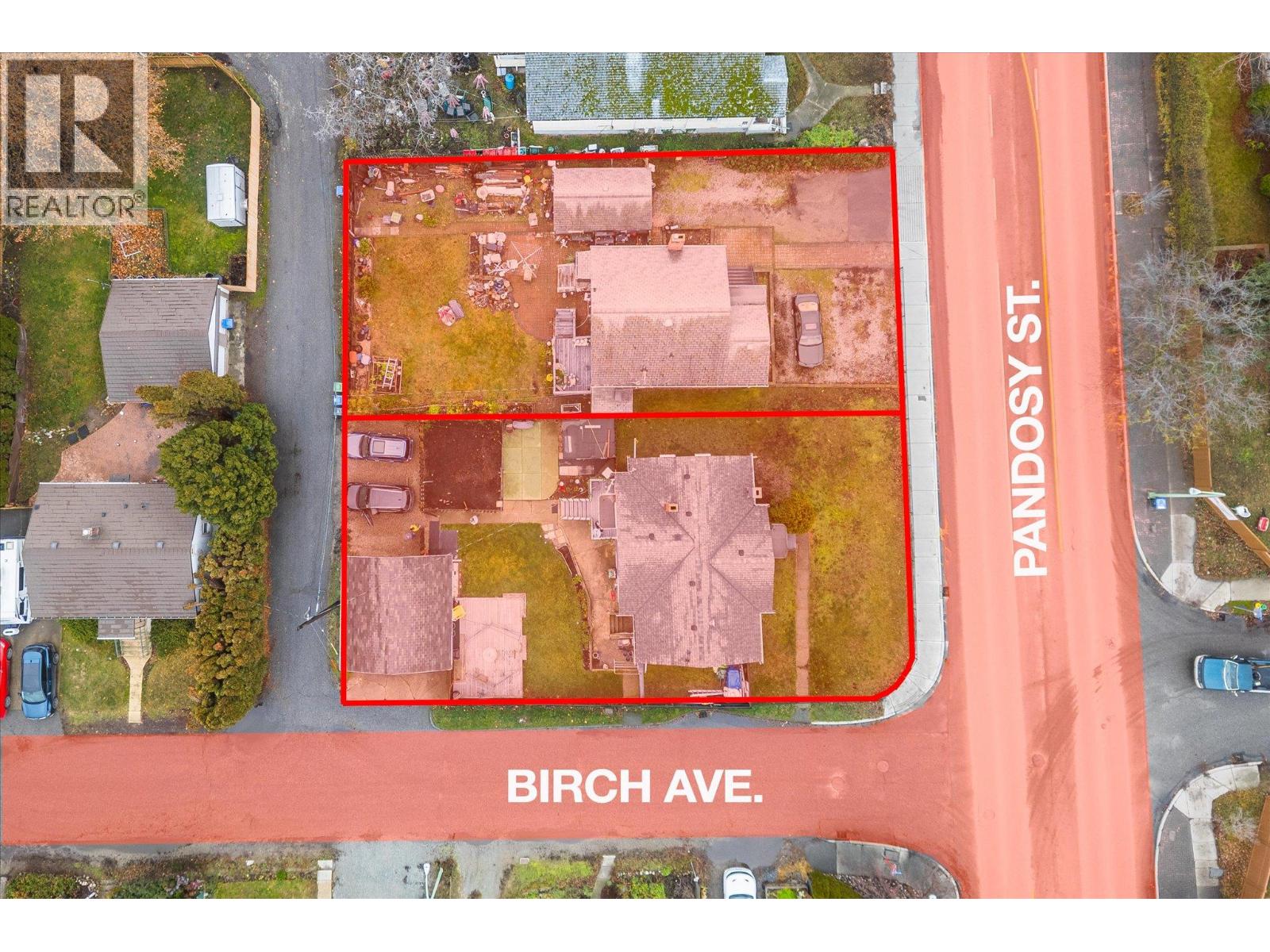 2415 Pandosy Street Property Photo 8