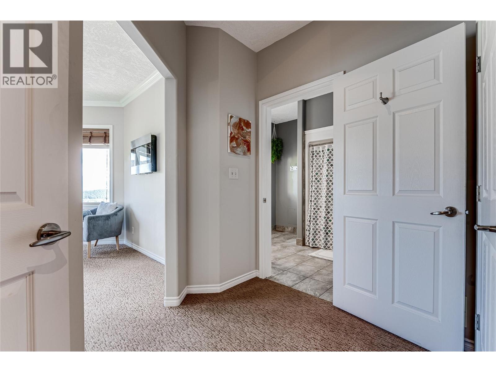 108 Red Rock Crescent Property Photo 23