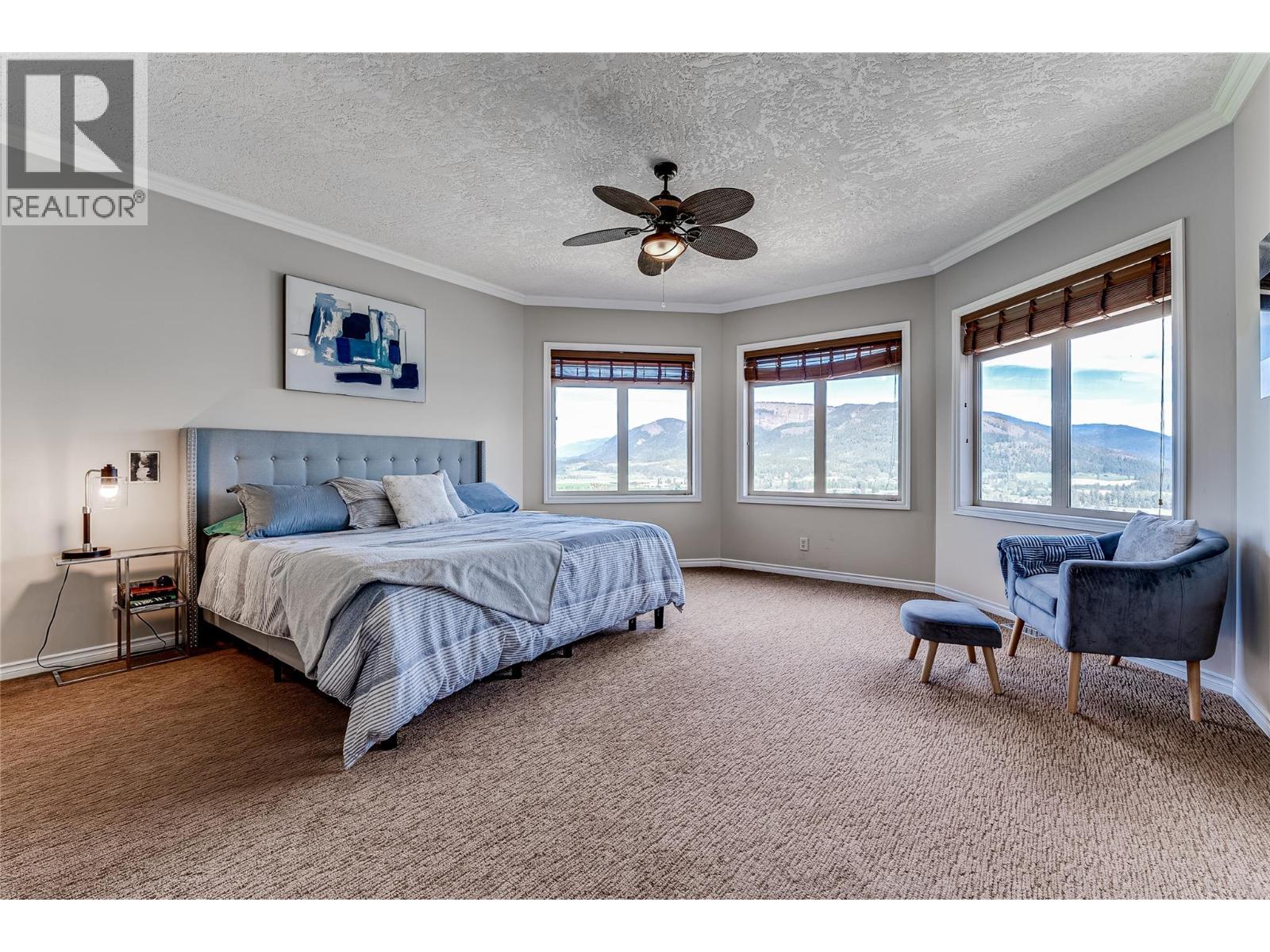 108 Red Rock Crescent Property Photo 24