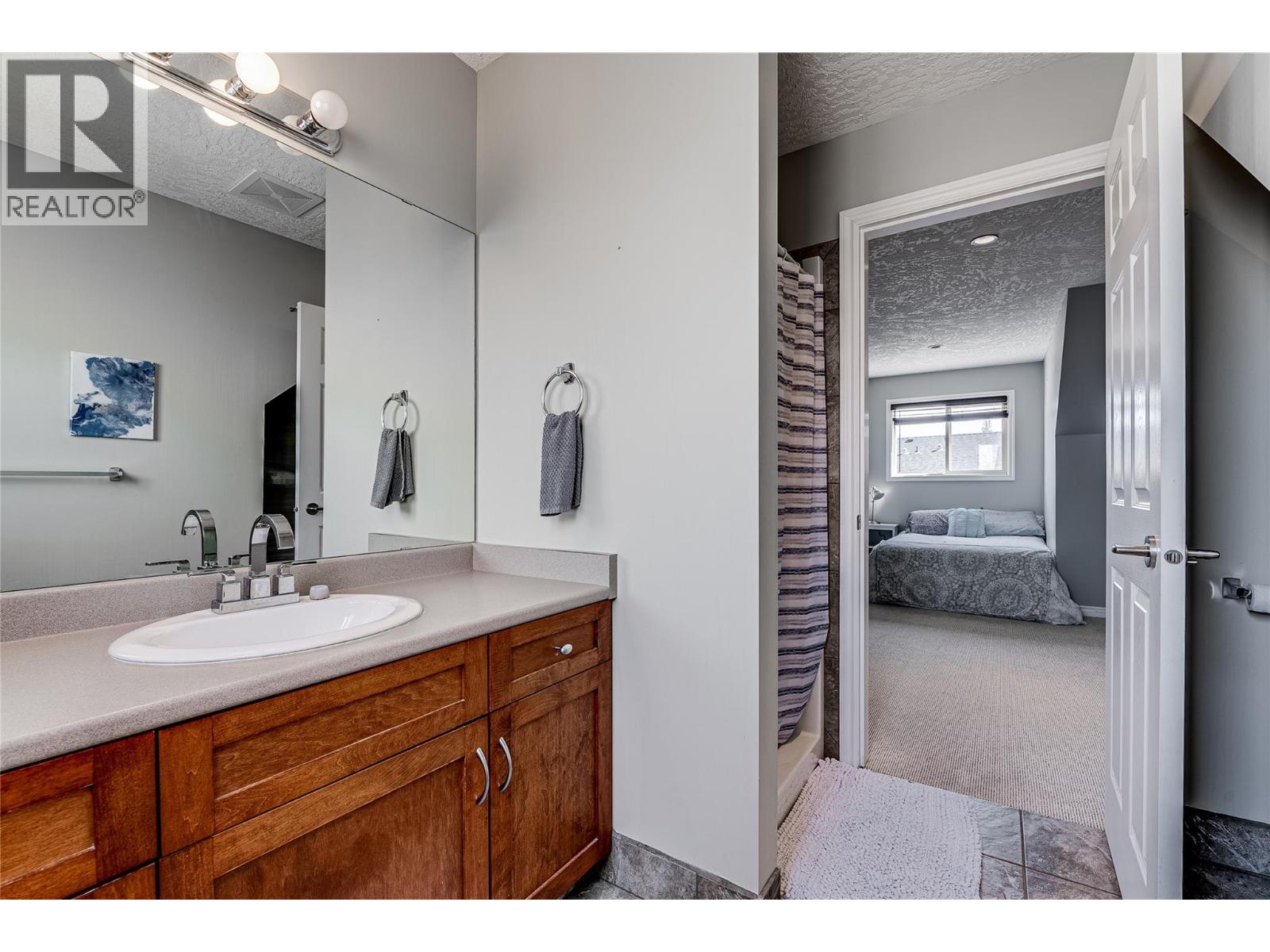 108 Red Rock Crescent Property Photo 36