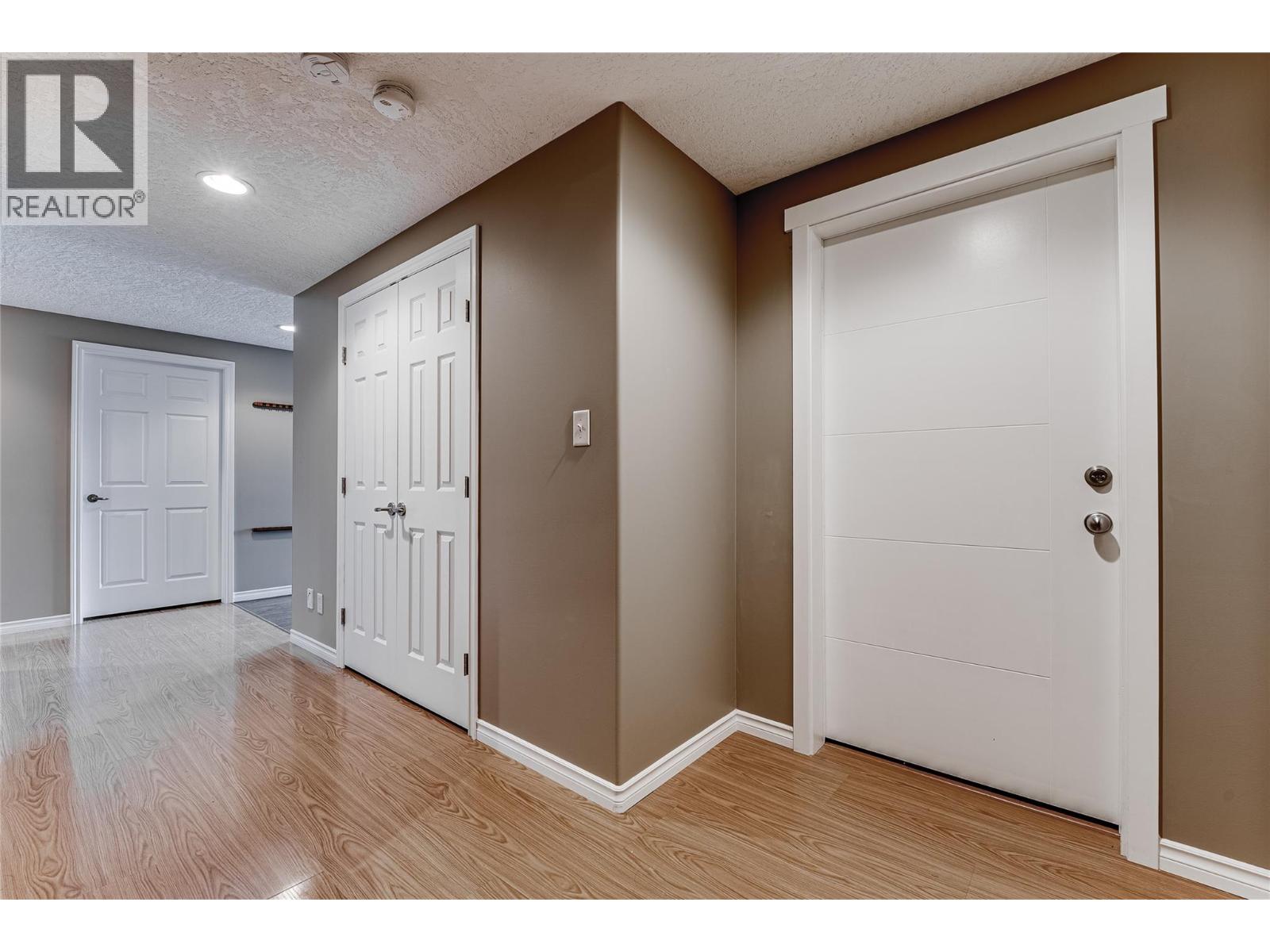 108 Red Rock Crescent Property Photo 37