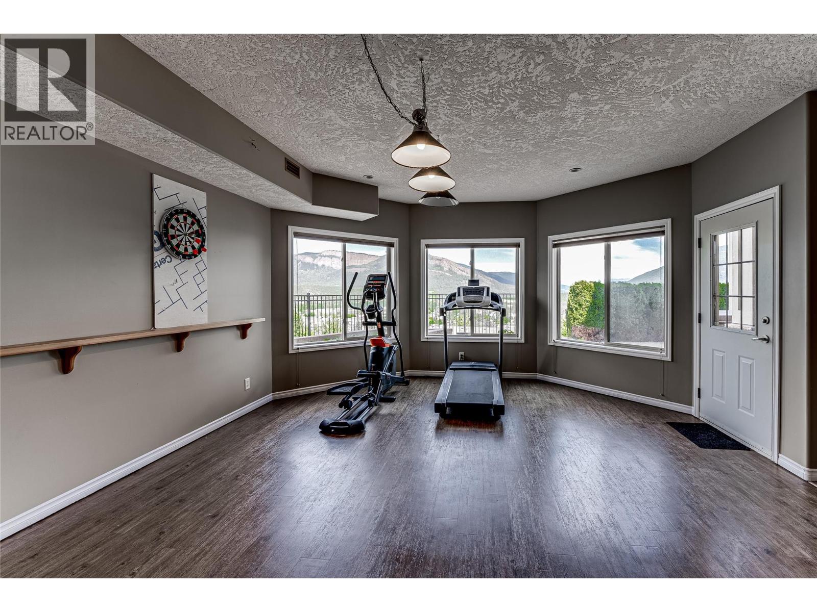 108 Red Rock Crescent Property Photo 44