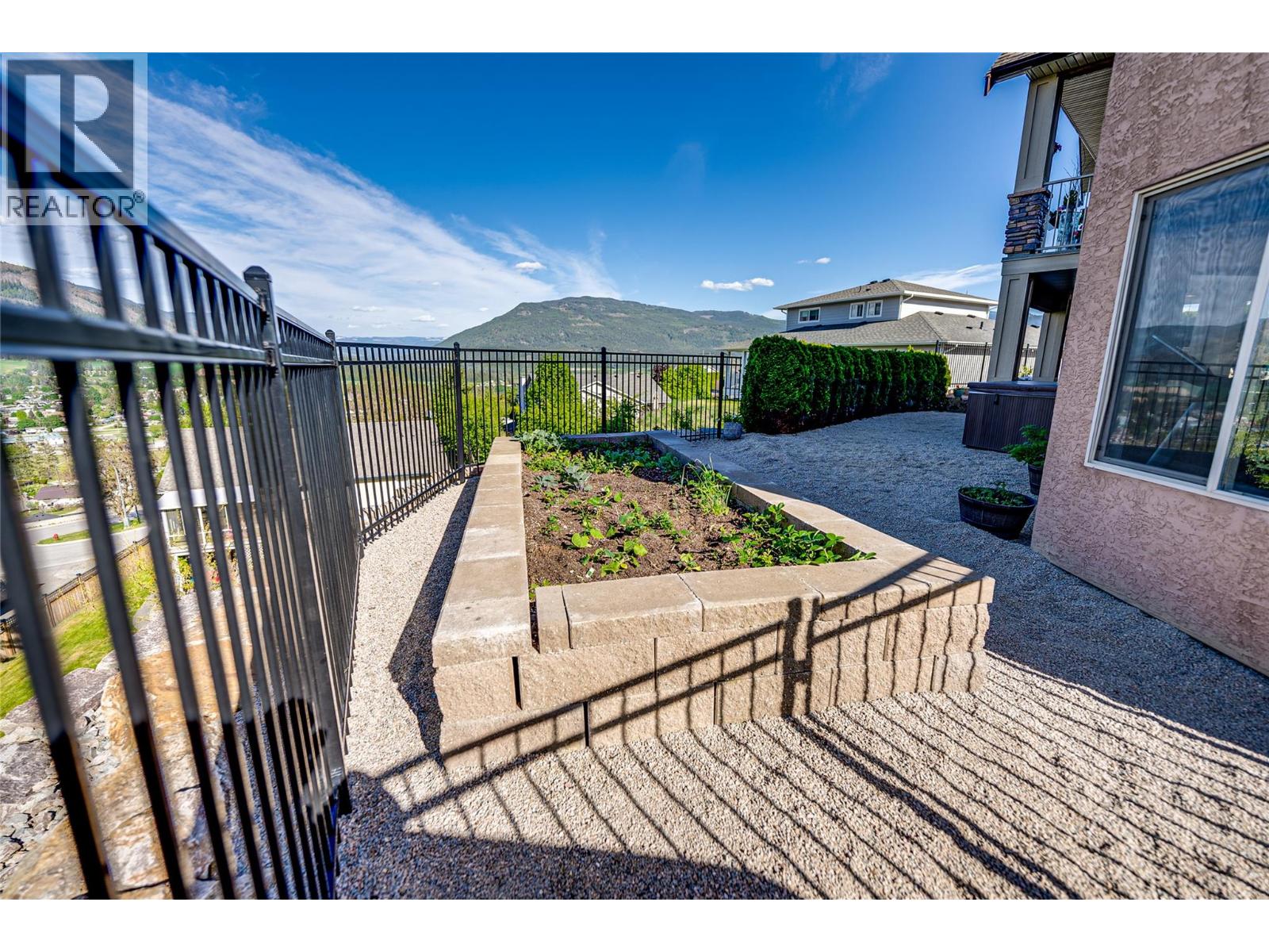 108 Red Rock Crescent Property Photo 62