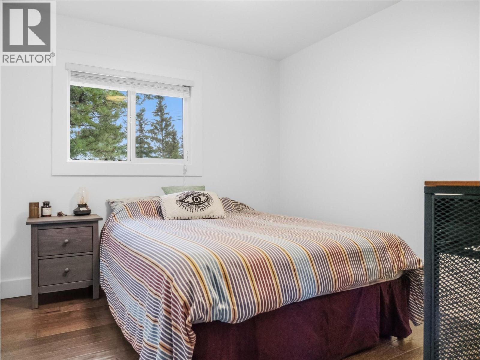 1537 115 Avenue Property Photo 18