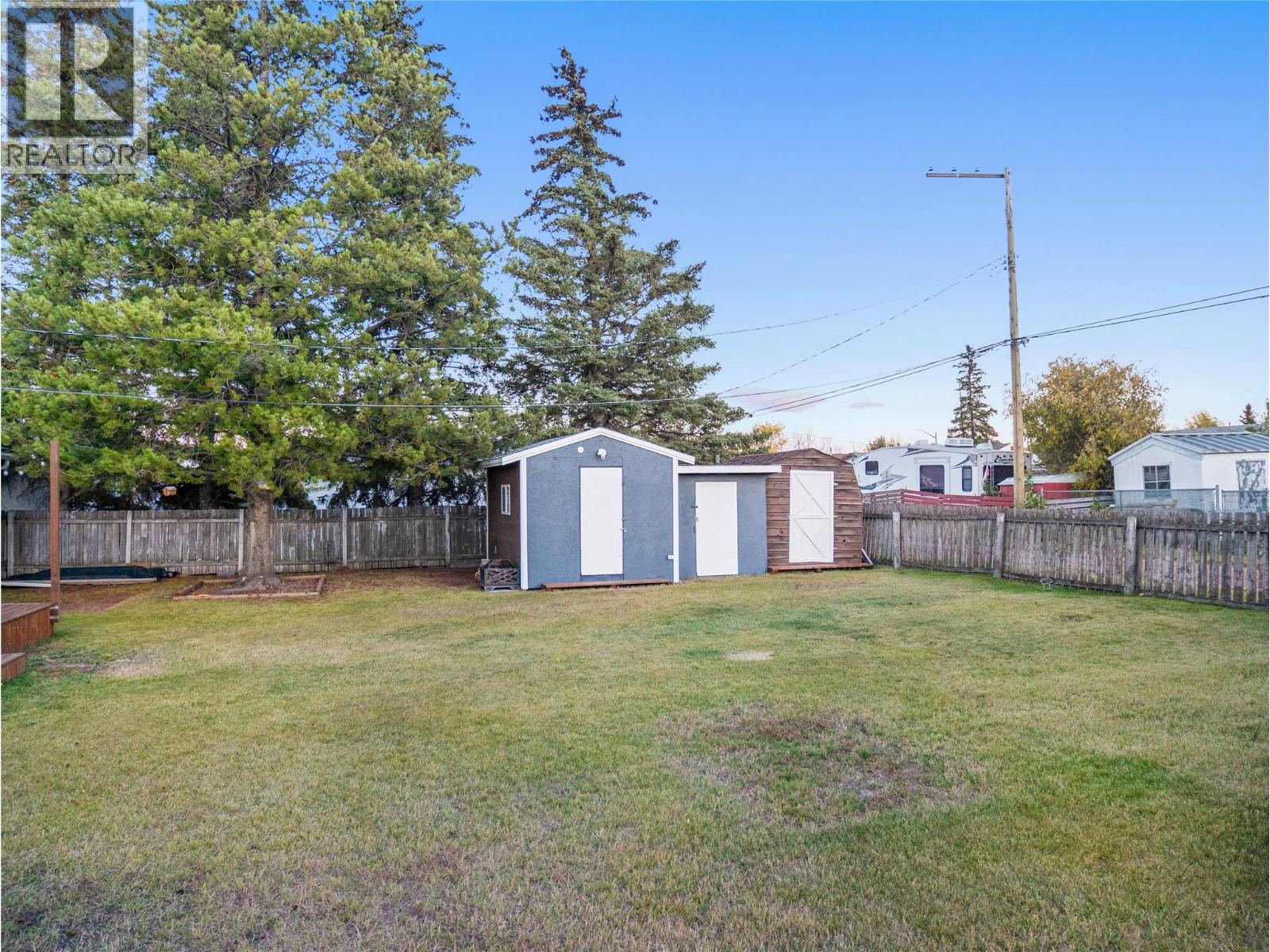1537 115 Avenue Property Photo 36