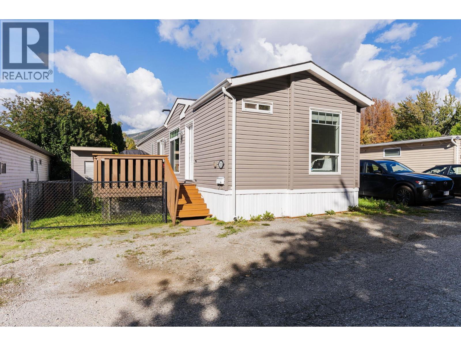 1699 Ross Road Unit# 201 Property Photo 1