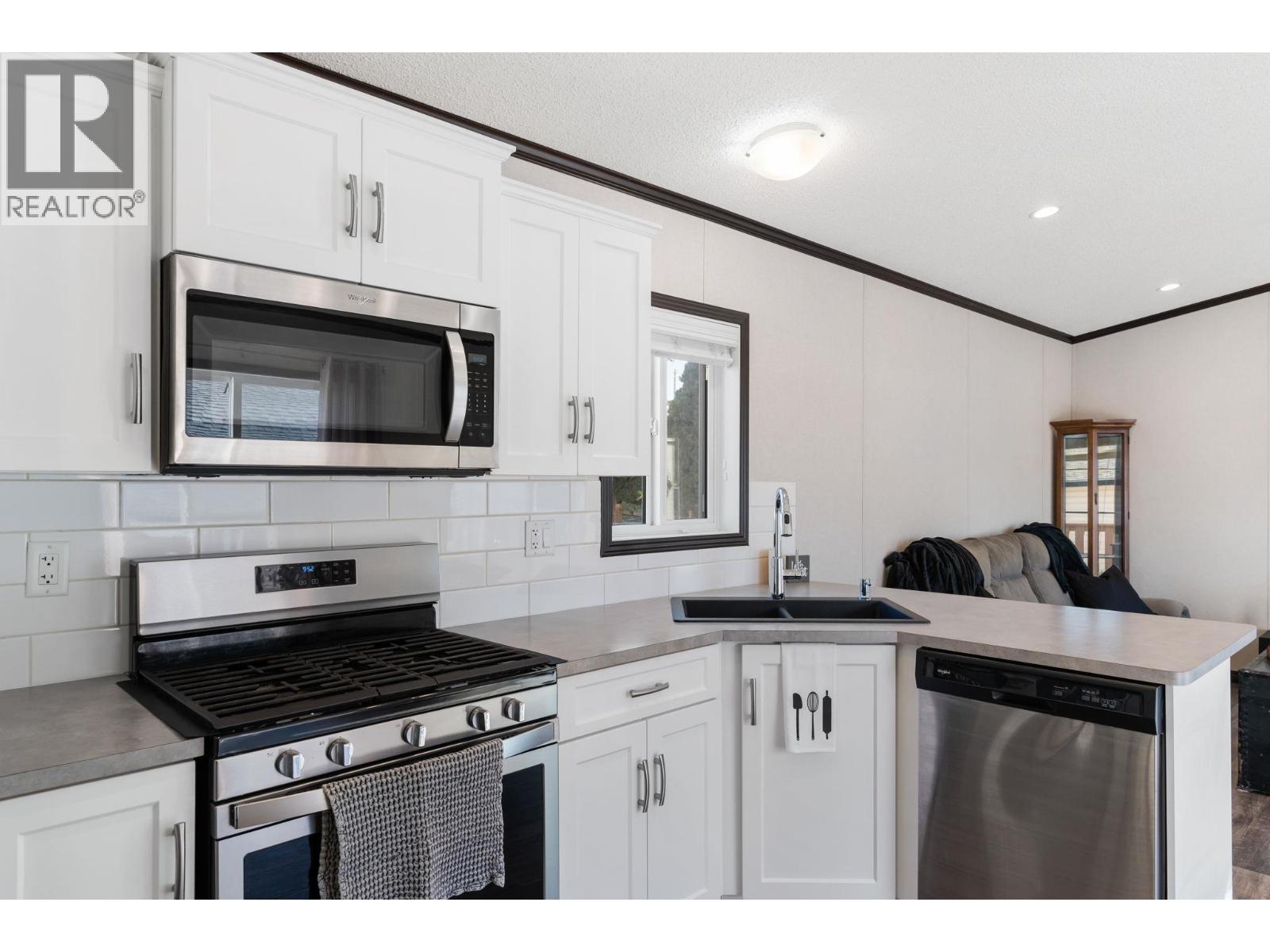1699 Ross Road Unit# 201 Property Photo 11