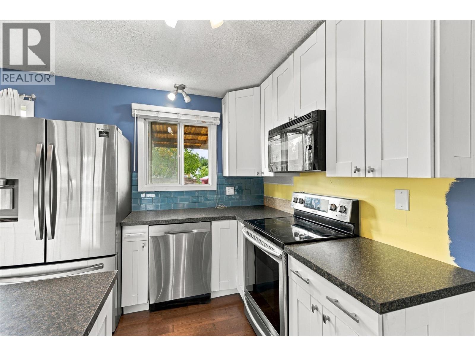 1495 Cornwall Road Property Photo 11