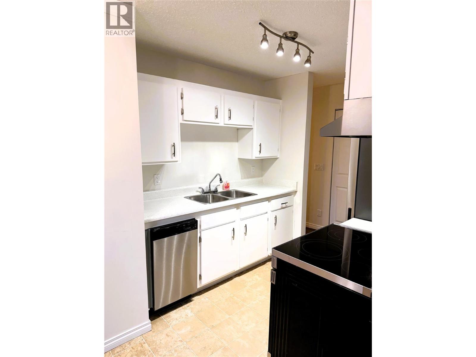 625 Rowcliffe Avenue Unit# 207 Property Photo 6