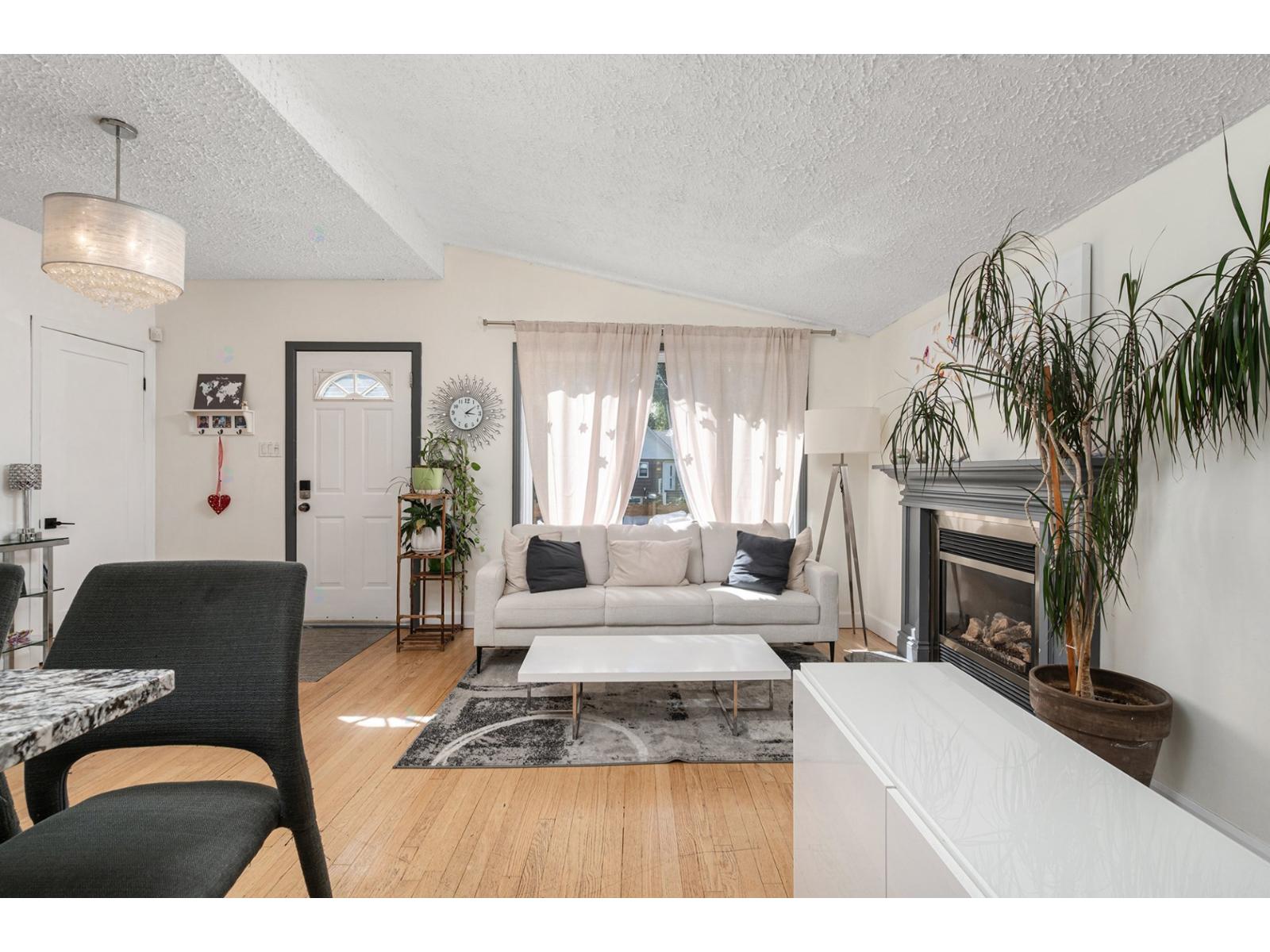 1800 Boul. Perrot Property Photo 7