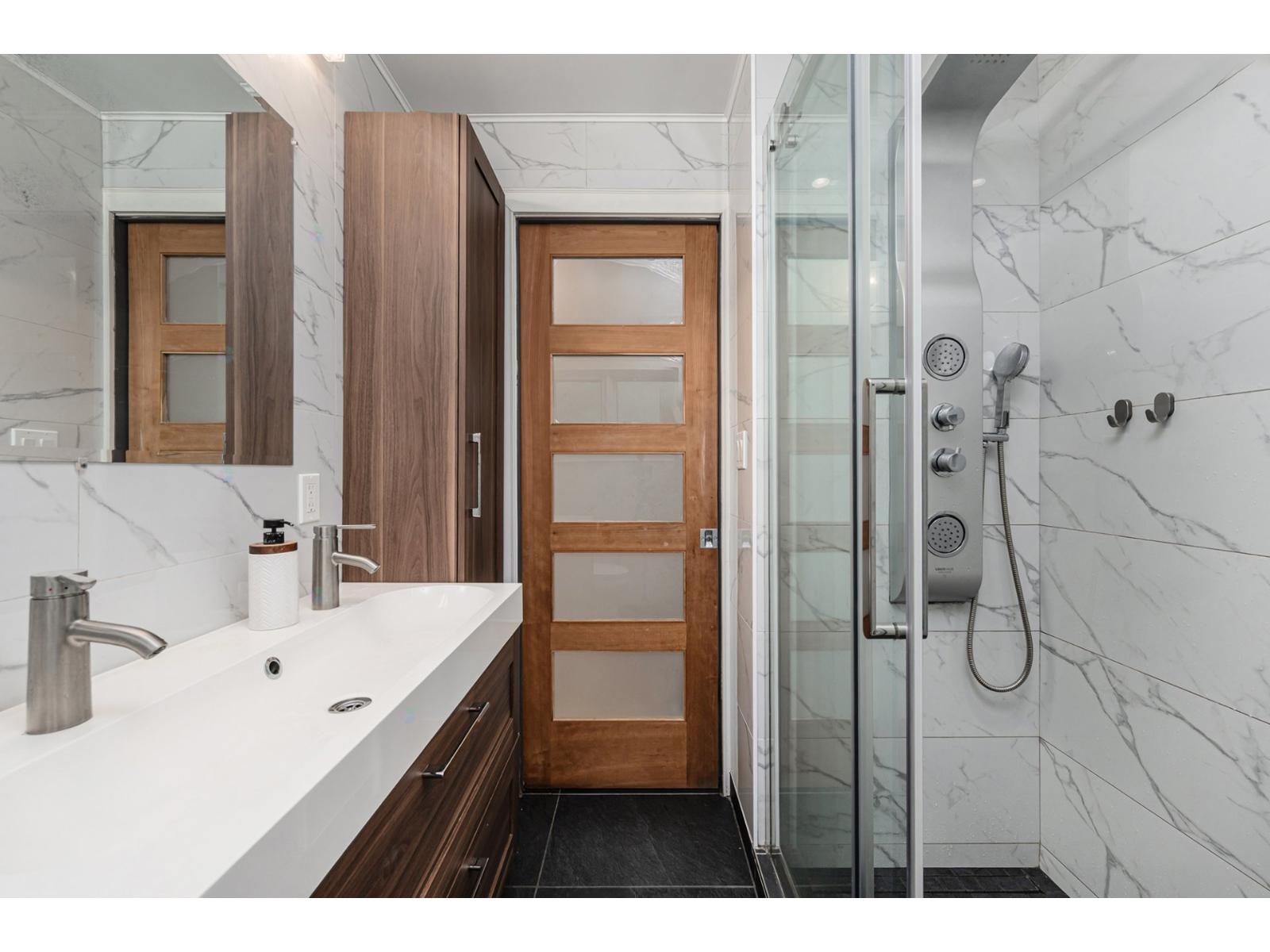 1800 Boul. Perrot Property Photo 15