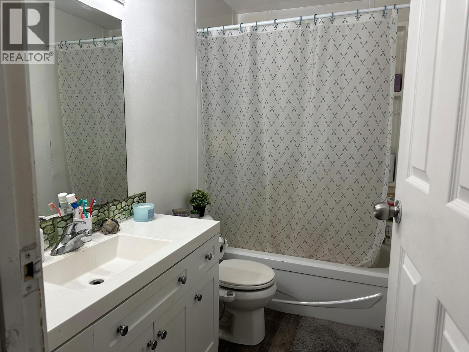 3710 24 Avenue Unit# 202 Property Photo 10