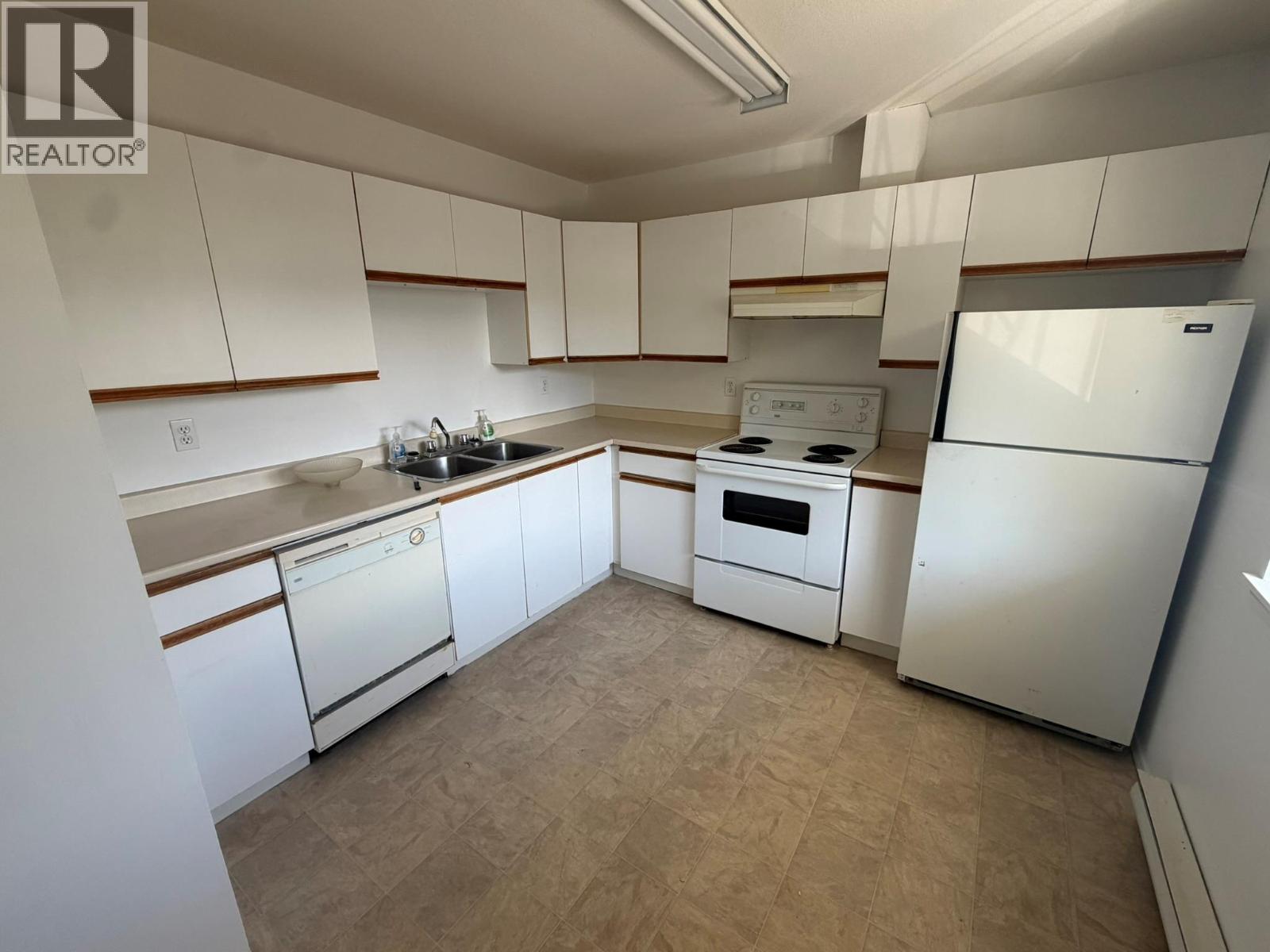 3712 24 Avenue Unit# 205 Property Photo 5