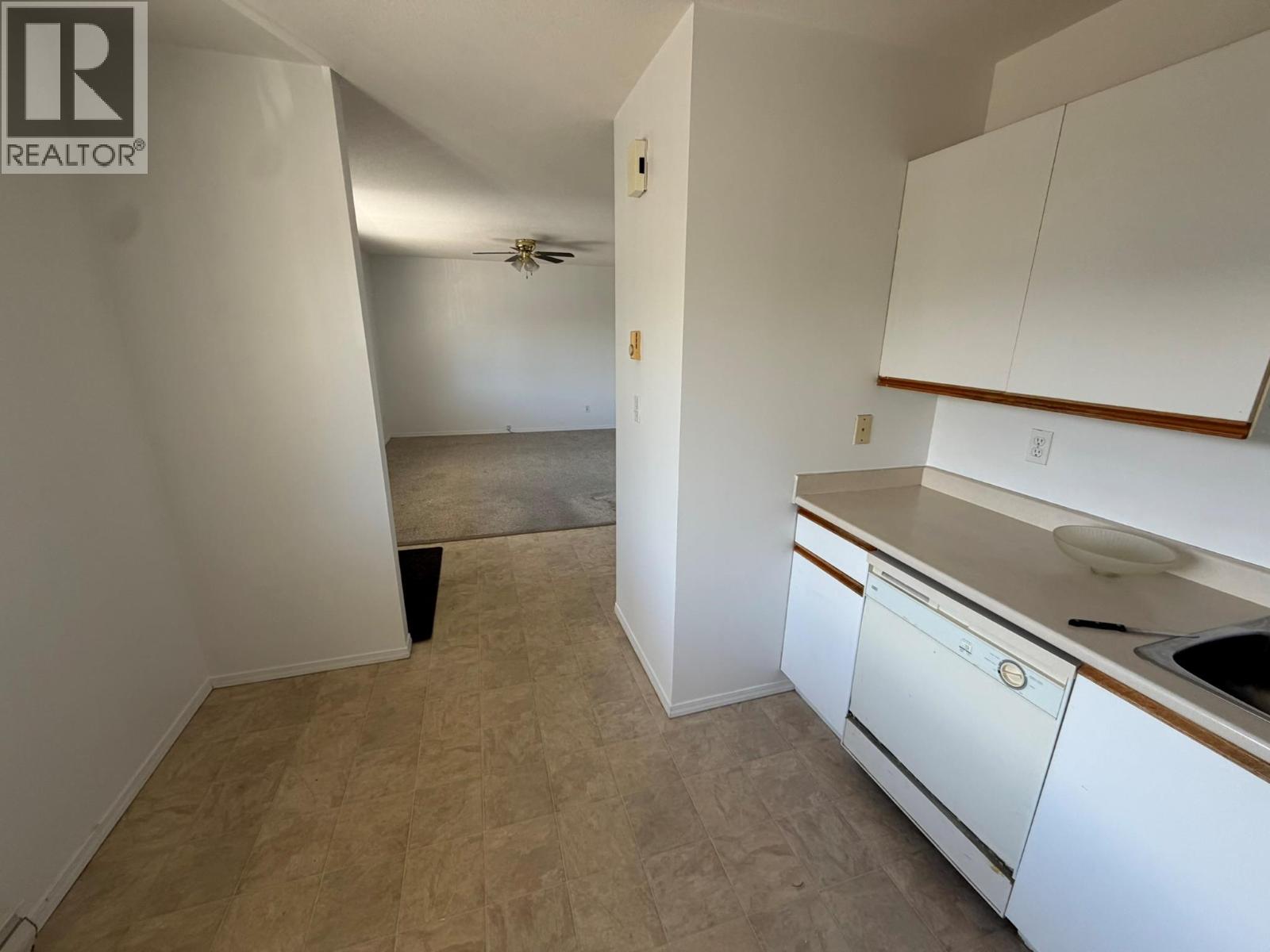 3712 24 Avenue Unit# 205 Property Photo 7