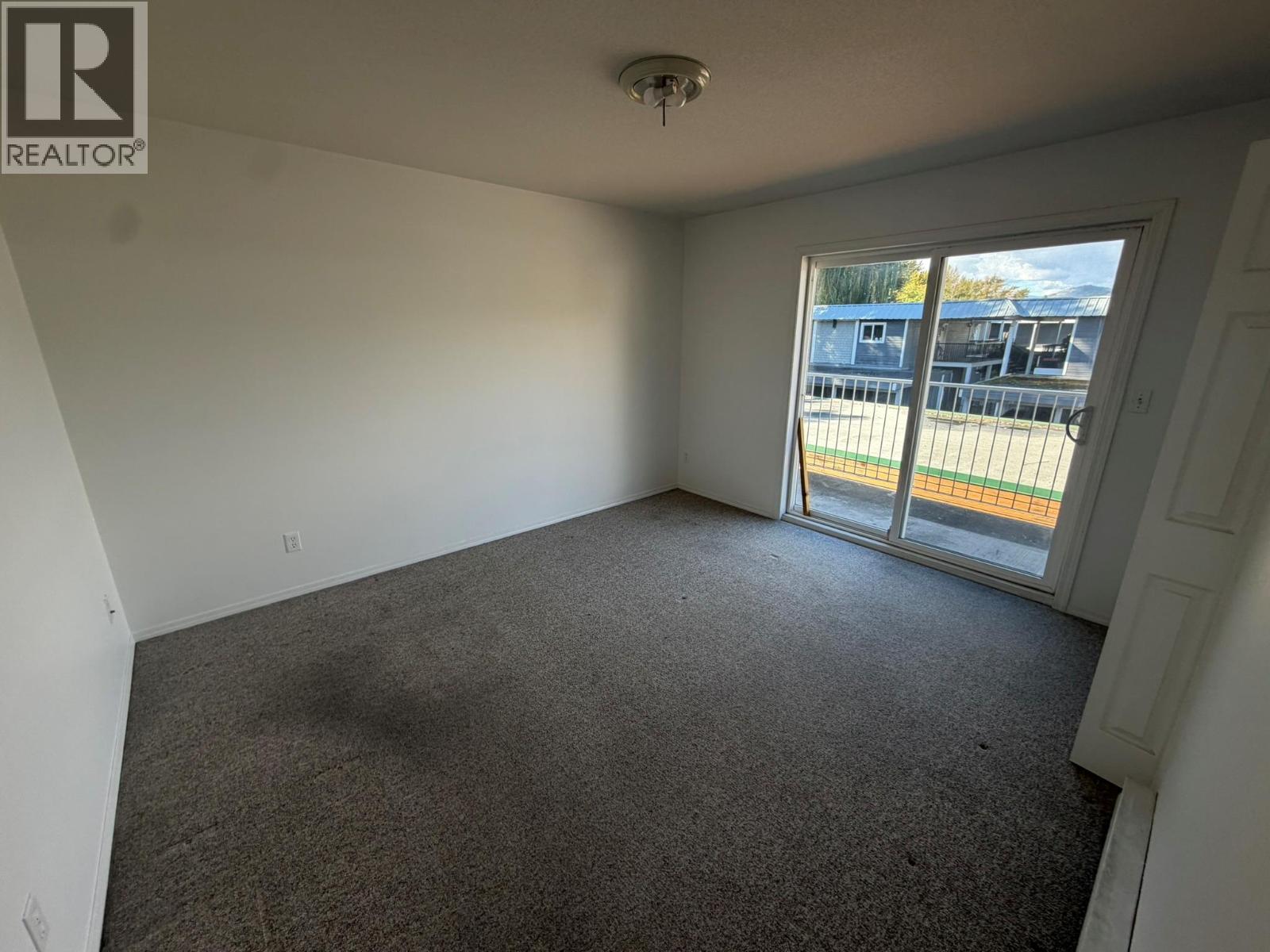 3712 24 Avenue Unit# 205 Property Photo 10
