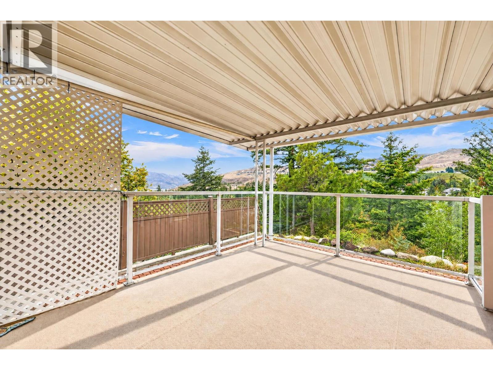 2571 Pineridge Place Property Photo 43