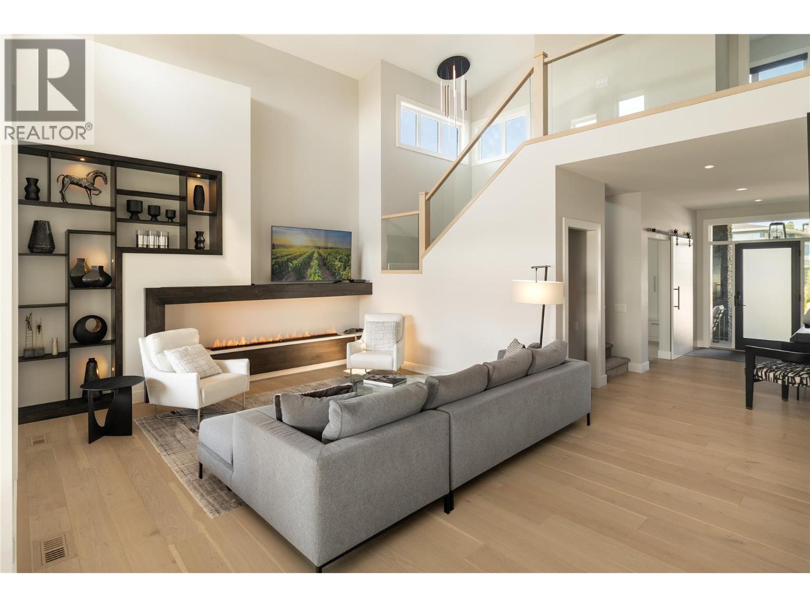 4300 Russo Street Property Photo 14