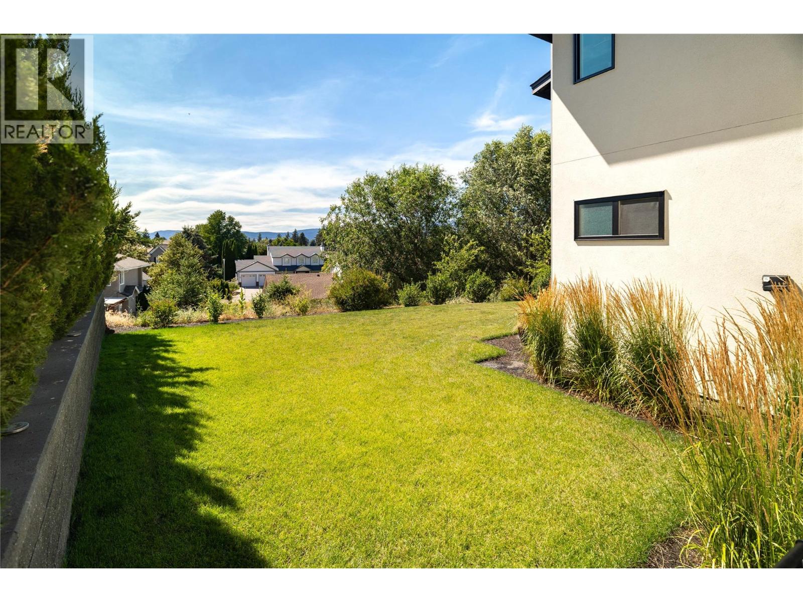 4300 Russo Street Property Photo 35