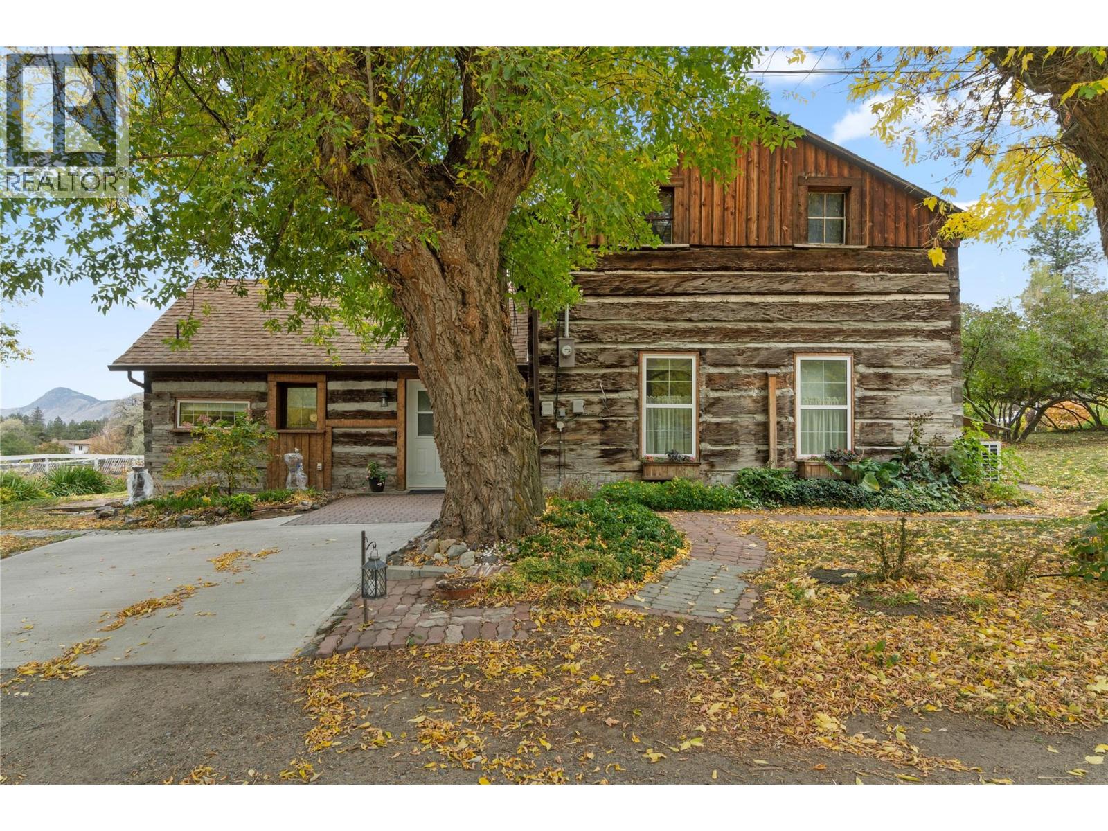 6725 Barnhartvale Road Property Photo 3