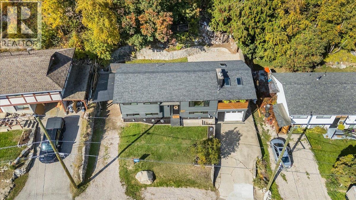 1765 Ridgewood Road Property Photo 3