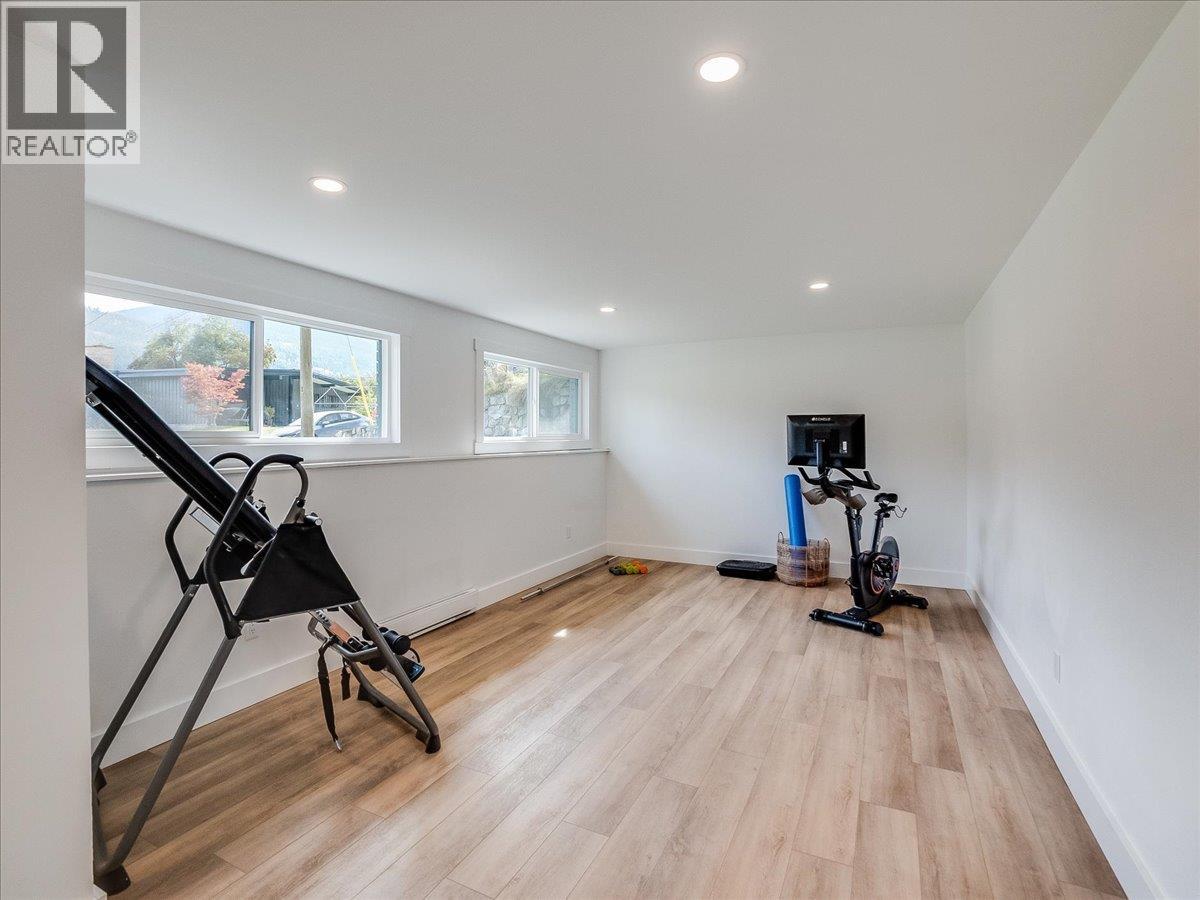 1765 Ridgewood Road Property Photo 43