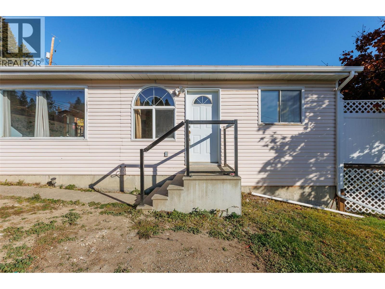 2409 Sunset Boulevard Property Photo 29