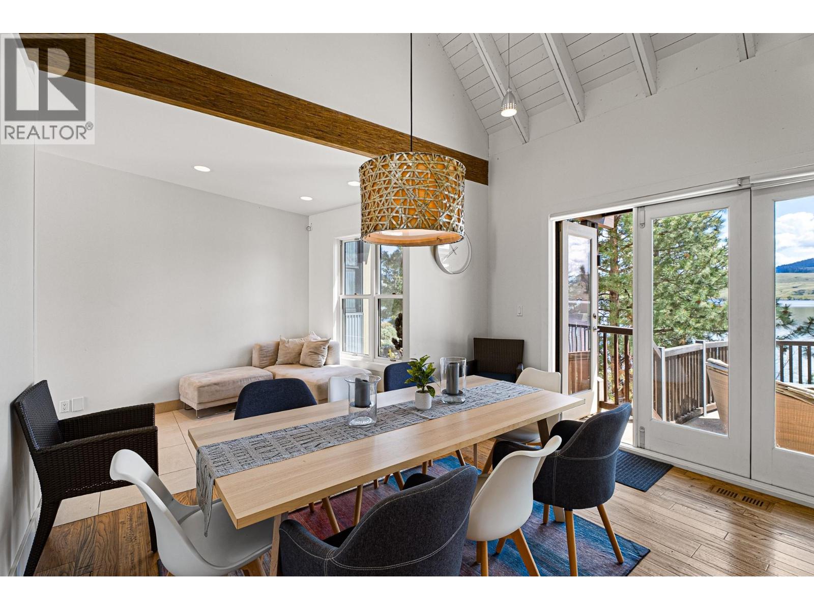 6588 Monck Park Road Property Photo 19