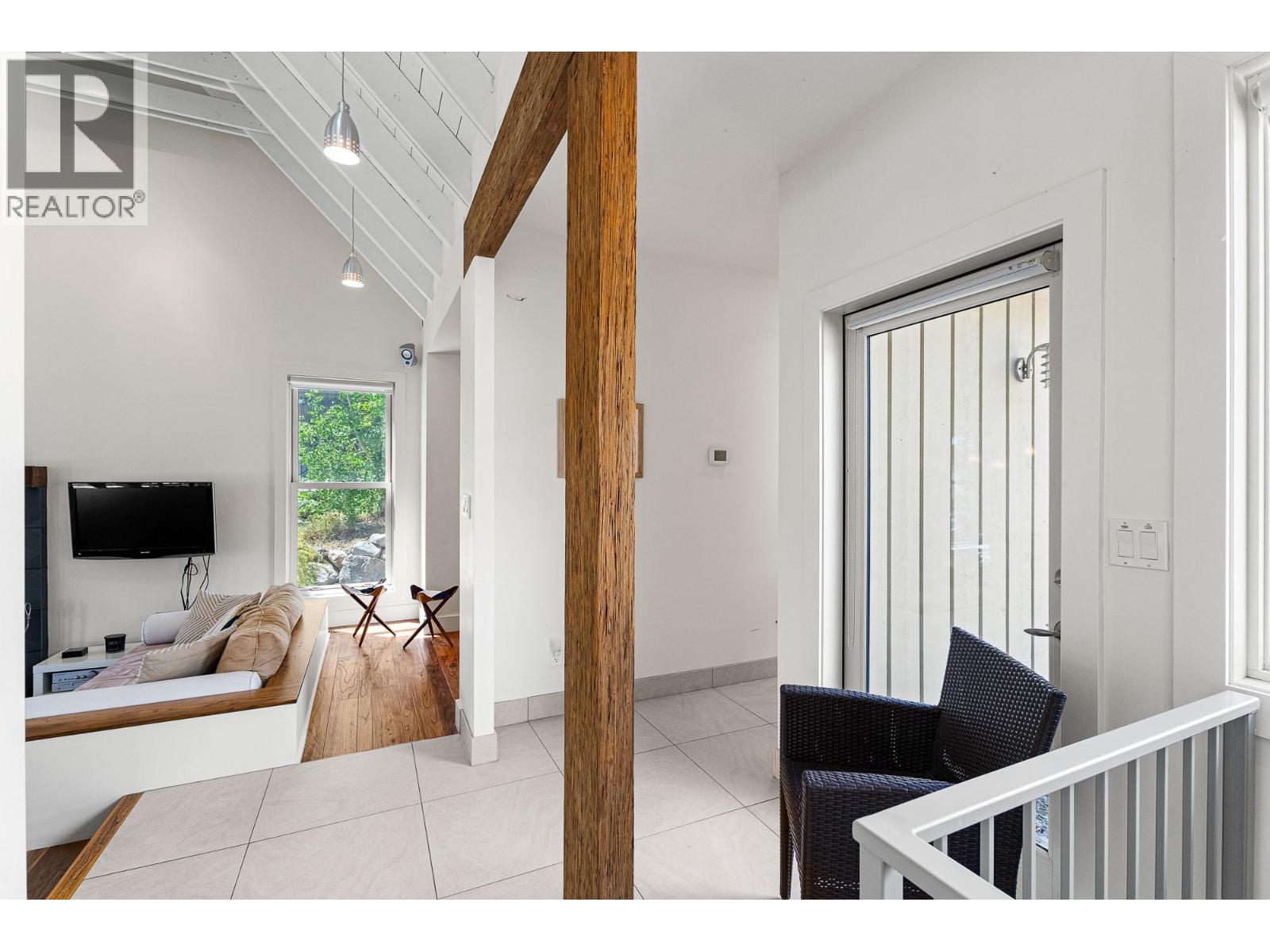 6588 Monck Park Road Property Photo 46